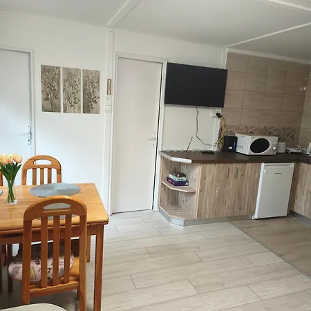 Apartament Erdoszeli Vendeghaz *