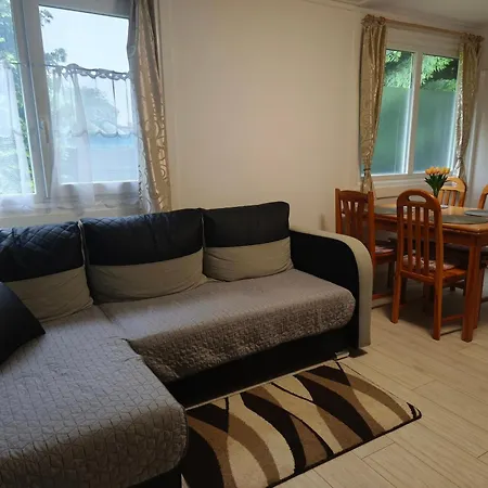 Erdoszeli Vendeghaz Apartament Dudar